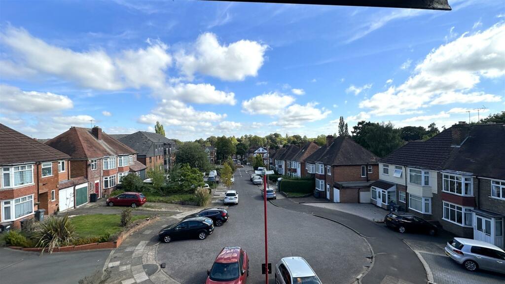 Additional image 20 of Woodfall Avenue, Cotteridge, Birmingham