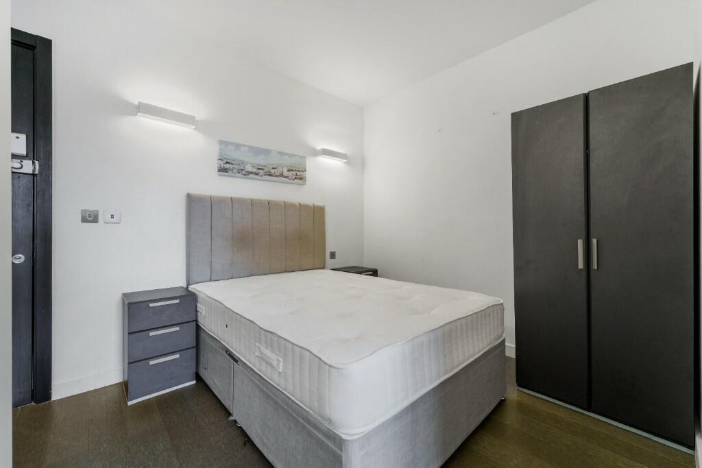 Additional image 7 of Flat 17, Abbott House, Everard Close, St. Albans, Hertfordshire, AL1