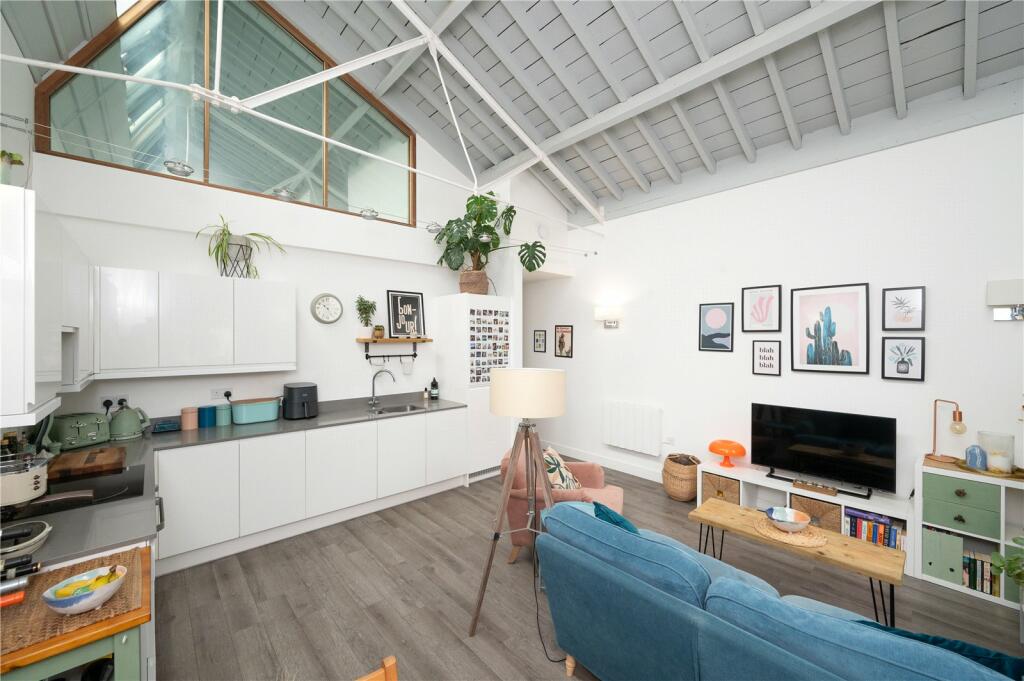 Additional image 5 of Sutton Road, St. Albans, Hertfordshire