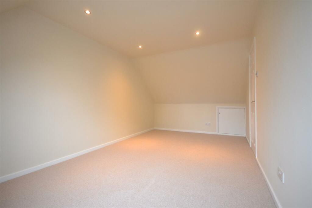 Additional image 27 of Pie Corner, Flamstead