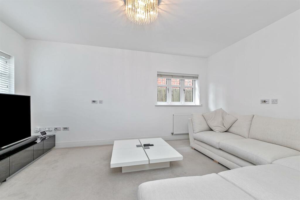 Additional image 15 of The Green, Kings Park, St. Albans