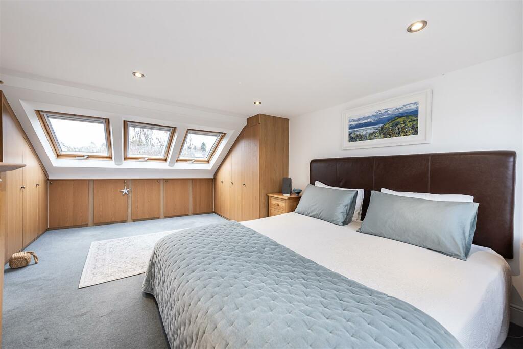 Additional image 7 of Cross Way, Harpenden