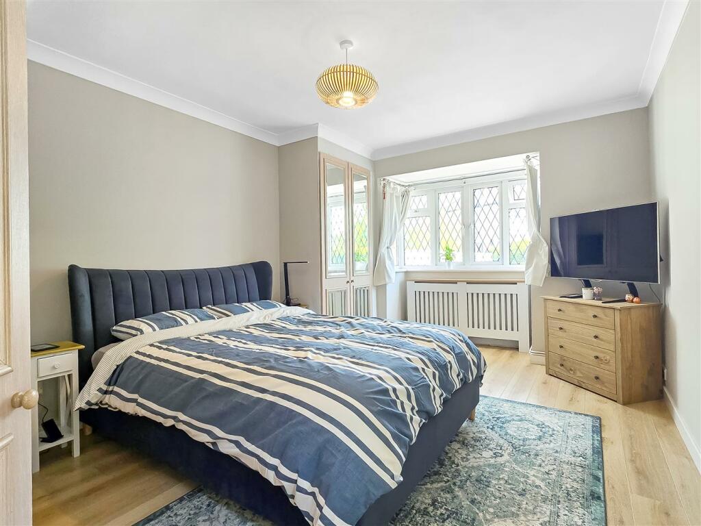 Additional image 10 of The Gardens, Brookmans Park