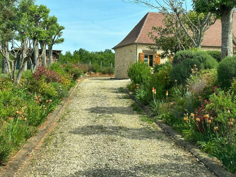 Primary image of Pressignac-Vicq, Aquitaine, 24150, France