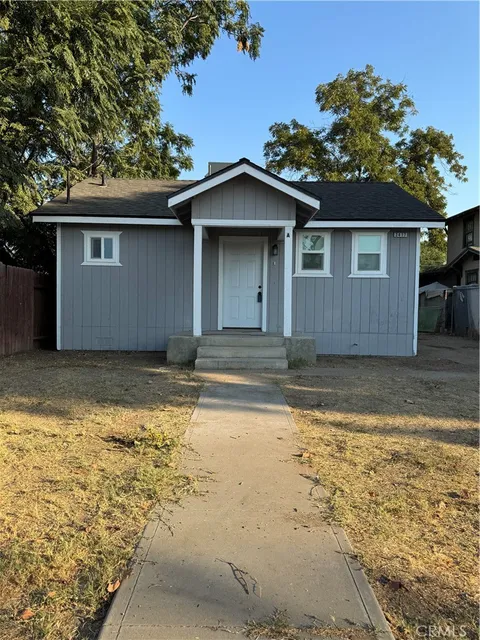 3417 E Grant Avenue, Fresno, CA 93702