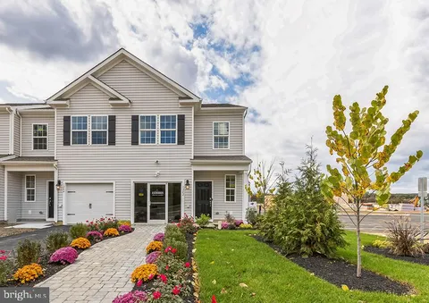 Primary image of 1161 Susan Circle, Breinigsville, PA 18031