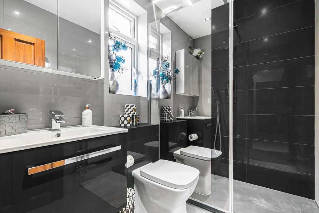 Additional image 16 of Hedley Road, St Albans, AL1