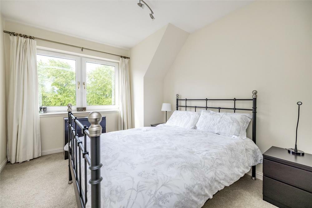 Additional image 7 of Kings Gate, Top Floor, AB15