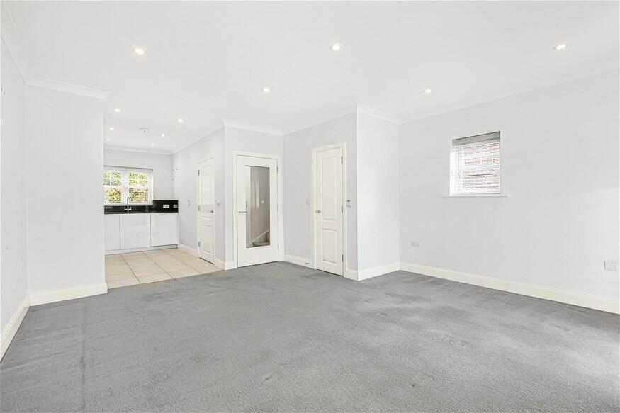 Additional image 18 of King Harry Lane, Harpenden, AL3