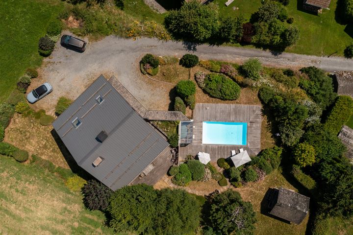 Primary image of 110 Route de Scies