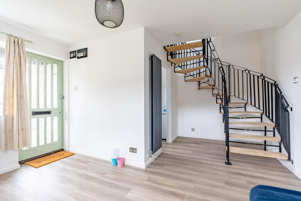 Additional image 8 of Field Close, Sandridge, St. Albans, Hertfordshire, AL4