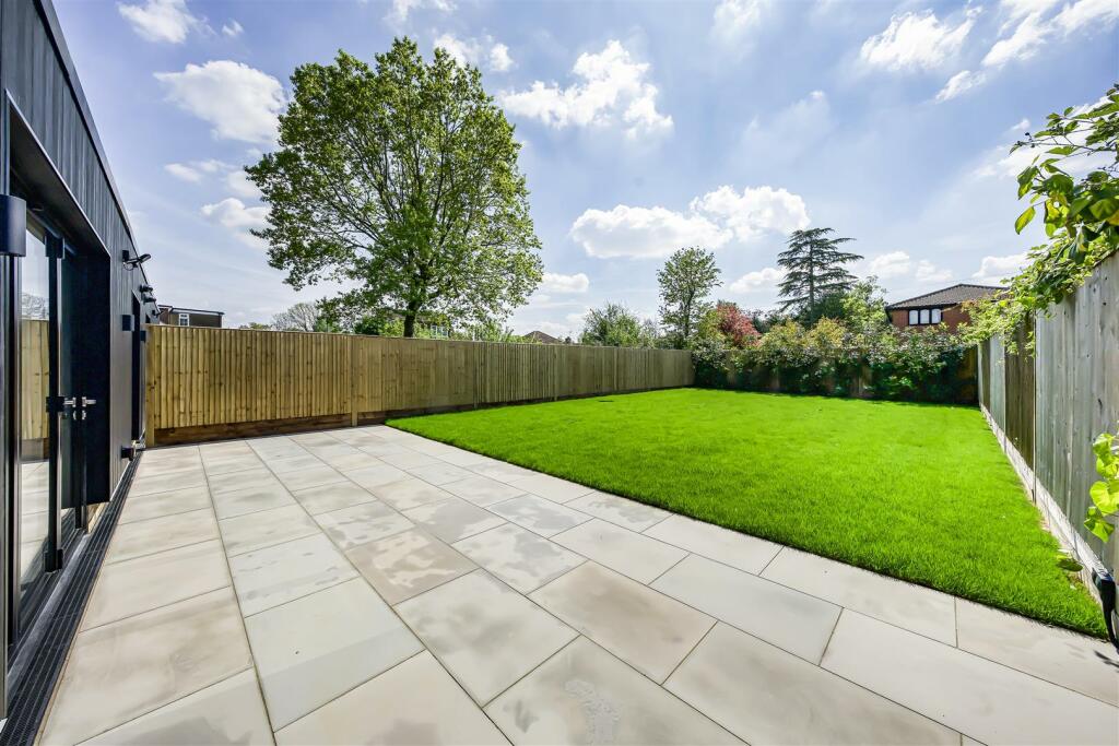 Additional image 16 of The Meads, Bricket Wood, St. Albans