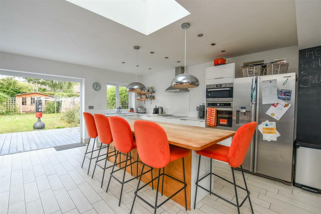 Additional image 3 of Collyer Road, London Colney