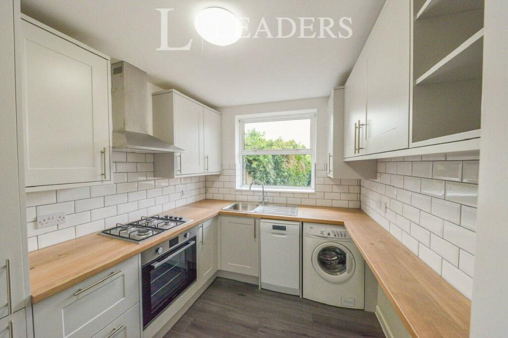 Additional image 9 of Normandy Road