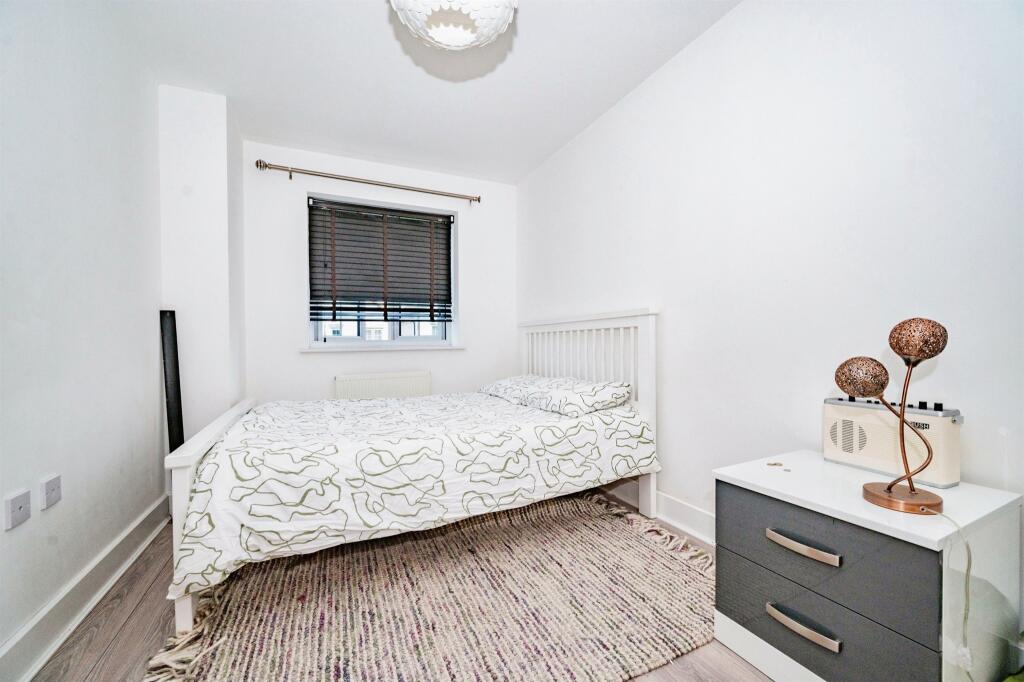 Additional image 13 of Mortimer Crescent, Kings Park, St. Albans