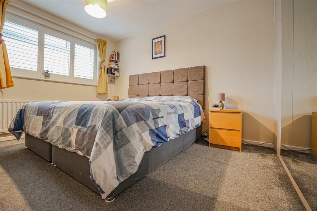 Additional image 24 of Broadstone Road, Harpenden, AL5