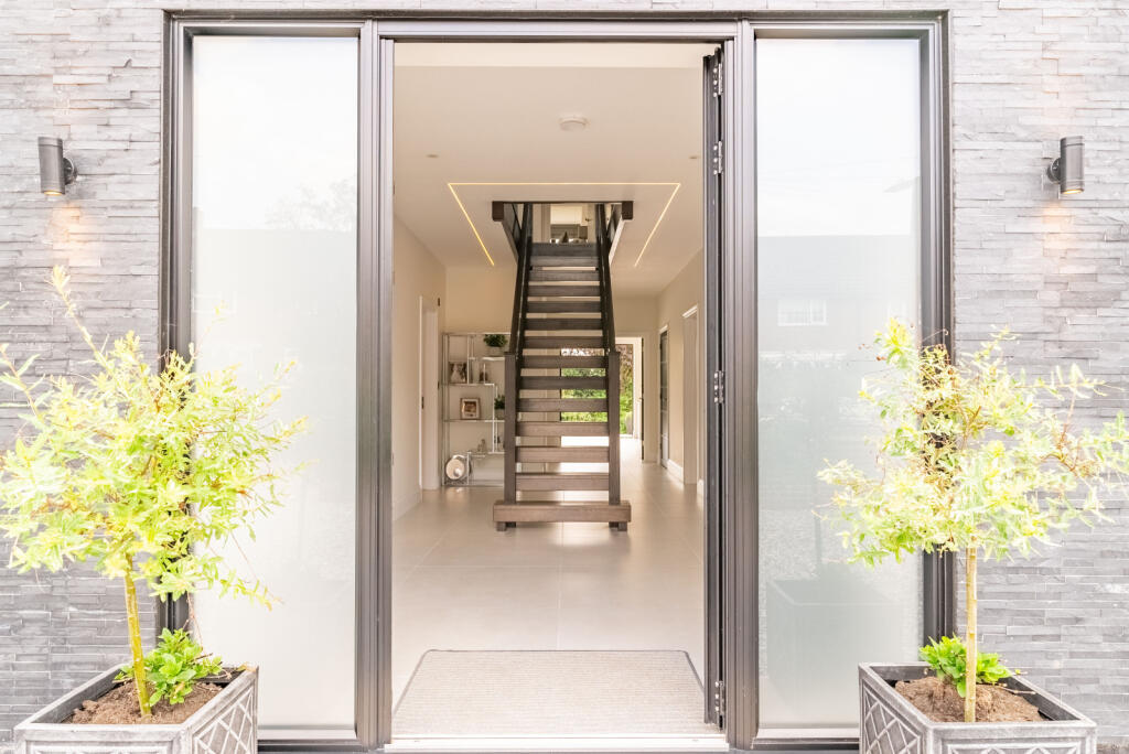 Additional image 13 of Abbey Avenue, St. Albans, Hertfordshire, AL3