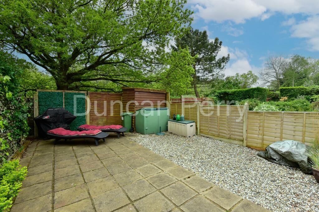 Additional image 16 of Far End, Hatfield