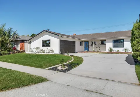 6851 Breeland Drive, Huntington Beach, CA 92647