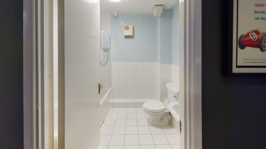 Additional image 15 of 30 Mariner Avenue B16 9DL