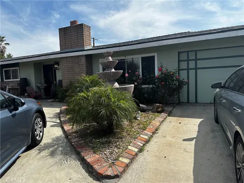 5862 Olive Avenue, Rialto, CA 92377