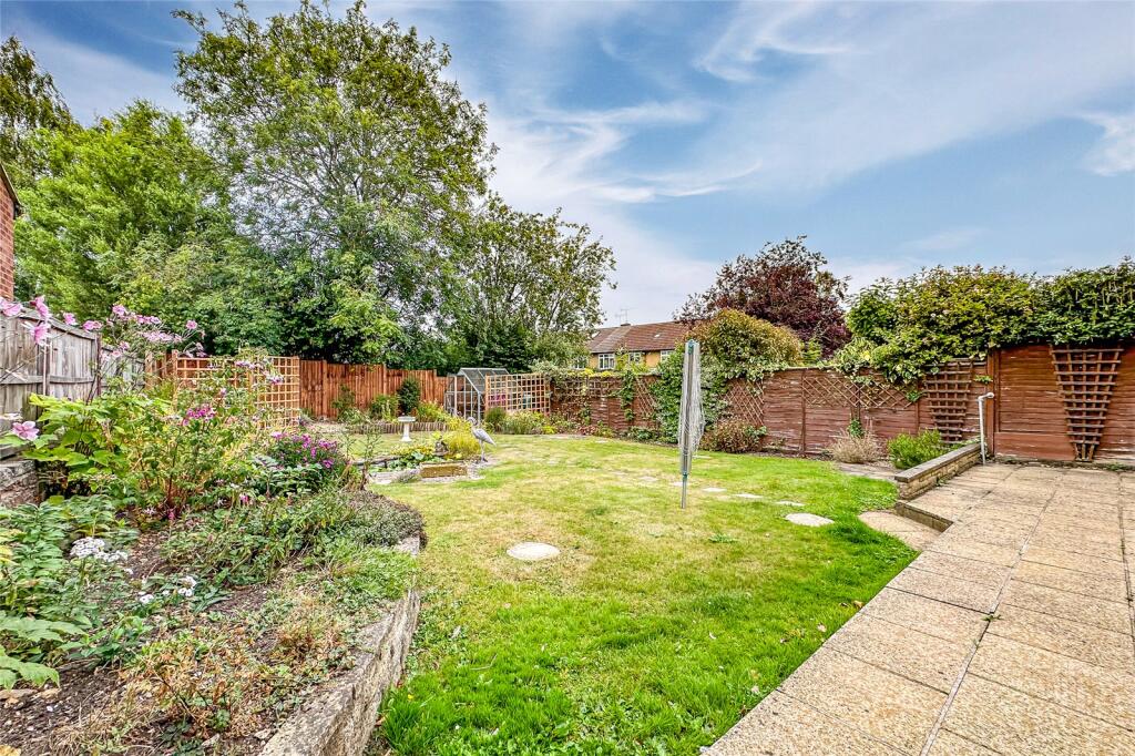 Additional image 7 of Springwood Walk, St. Albans, Hertfordshire, AL4