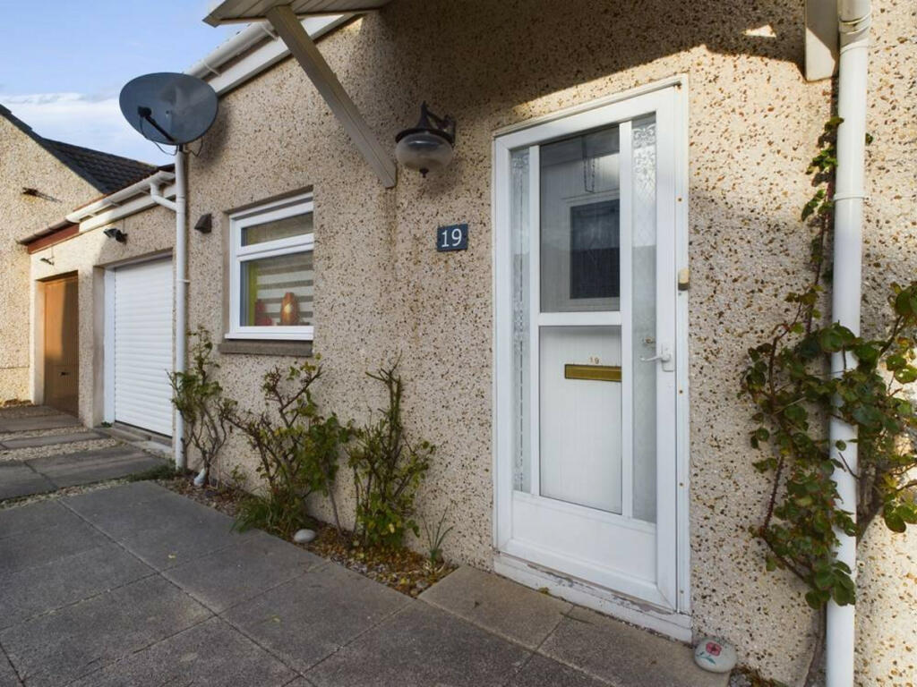 Additional image 36 of Victoria Gardens, Banff, AB45