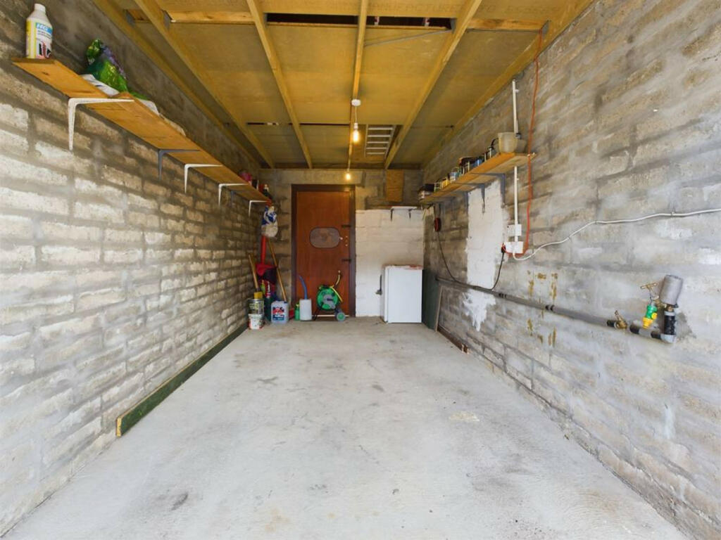 Additional image 25 of Victoria Gardens, Banff, AB45