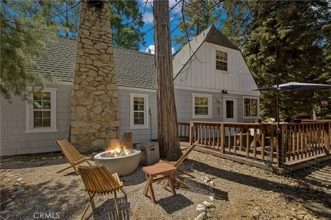 Property image - 300 Terrace Road, Lake Arrowhead, CA 92352