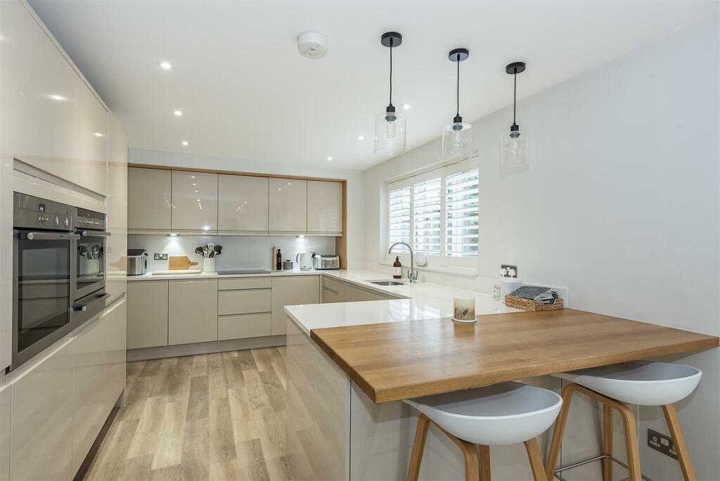 Additional image 4 of Ridgewood Drive, Harpenden