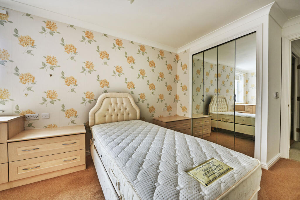 Additional image 7 of Southdown Road, Harpenden, Hertfordshire, AL5