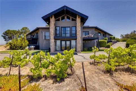 Primary image of 38270 Calaveras Road, Temecula, CA 92592