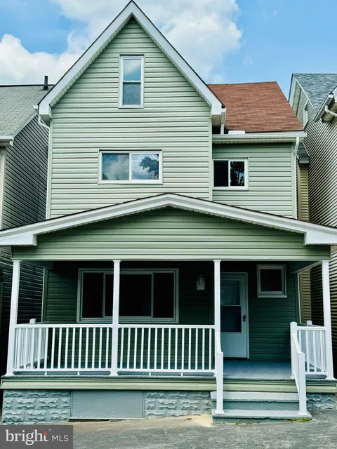 Property image - 424 Crawford Avenue, Altoona, PA 16602