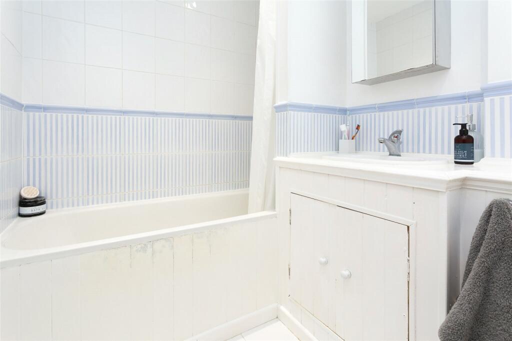 Additional image 10 of Tudor Road, St. Albans, Hertfordshire