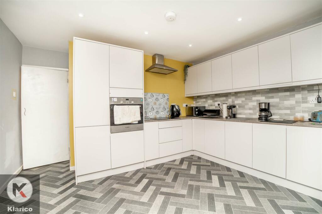 Additional image 6 of Ragley Drive, Sheldon, Birmingham