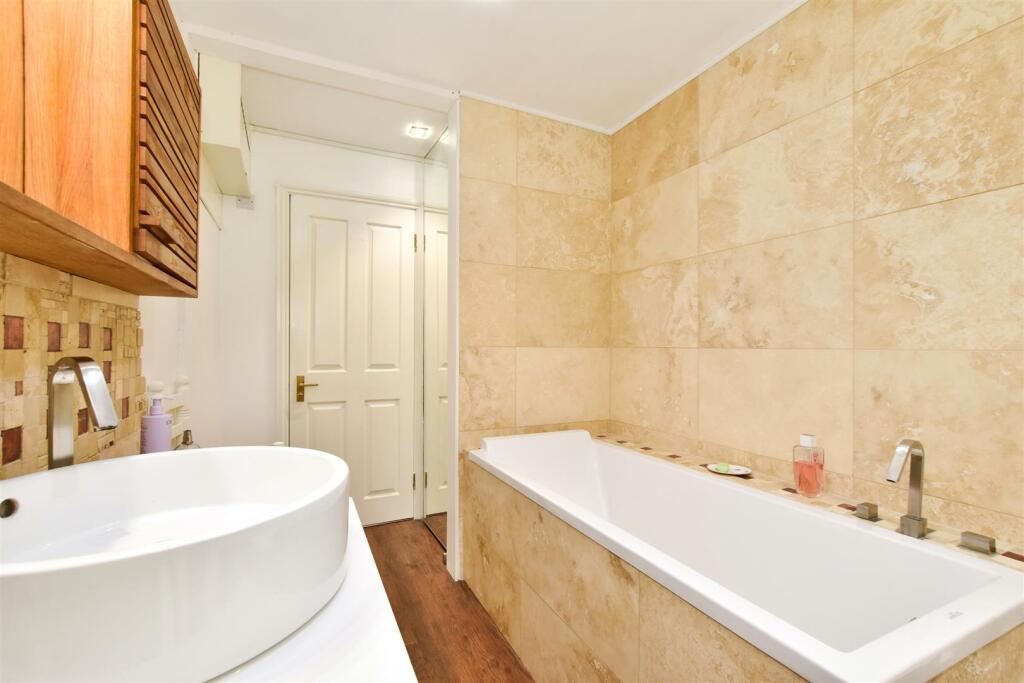 Additional image 15 of Highfield Lane, Tyttenhanger, St. Albans