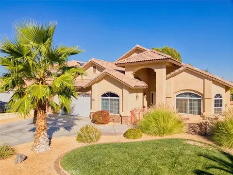 27355 Silver Lakes Pkwy, Helendale, CA 92342