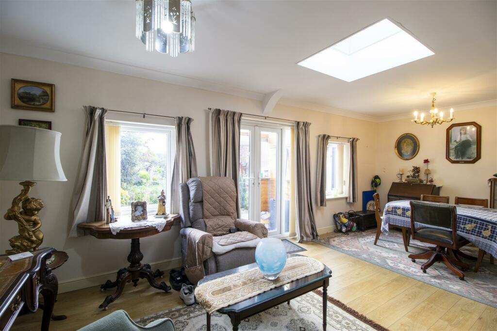 Additional image 22 of Pooleys Lane, Welham Green