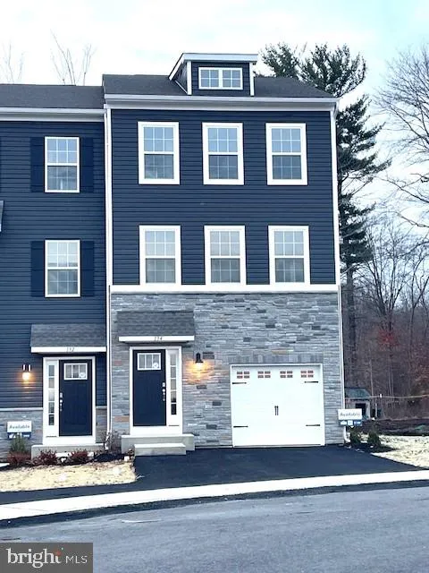 134 Bell Court, Sellersville, PA 18960