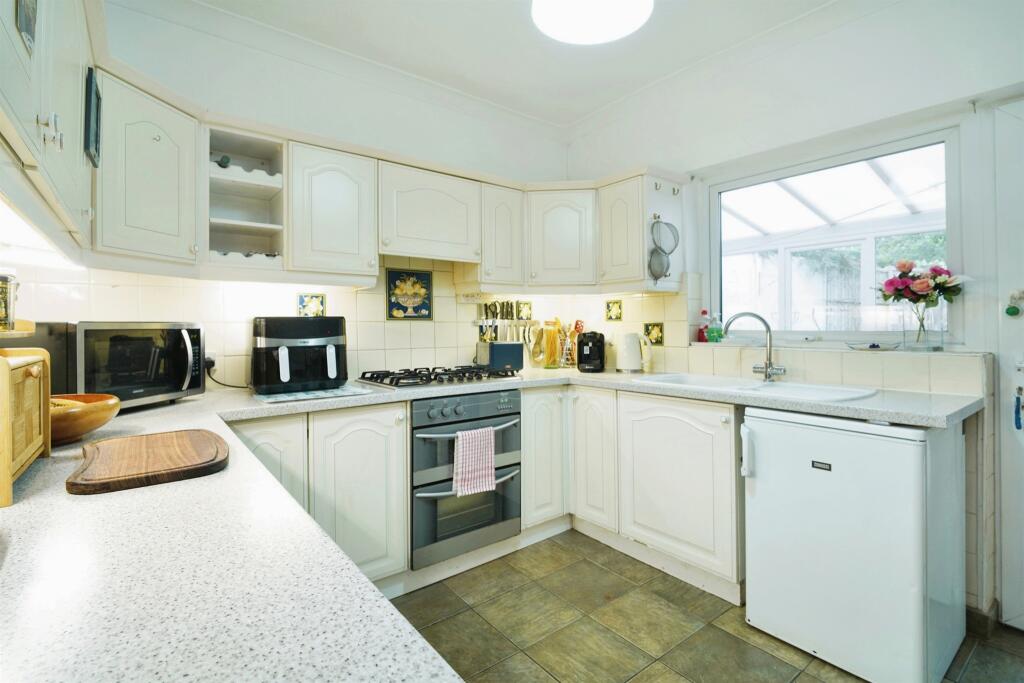 Additional image 8 of Grove Road, Kings Heath, Birmingham