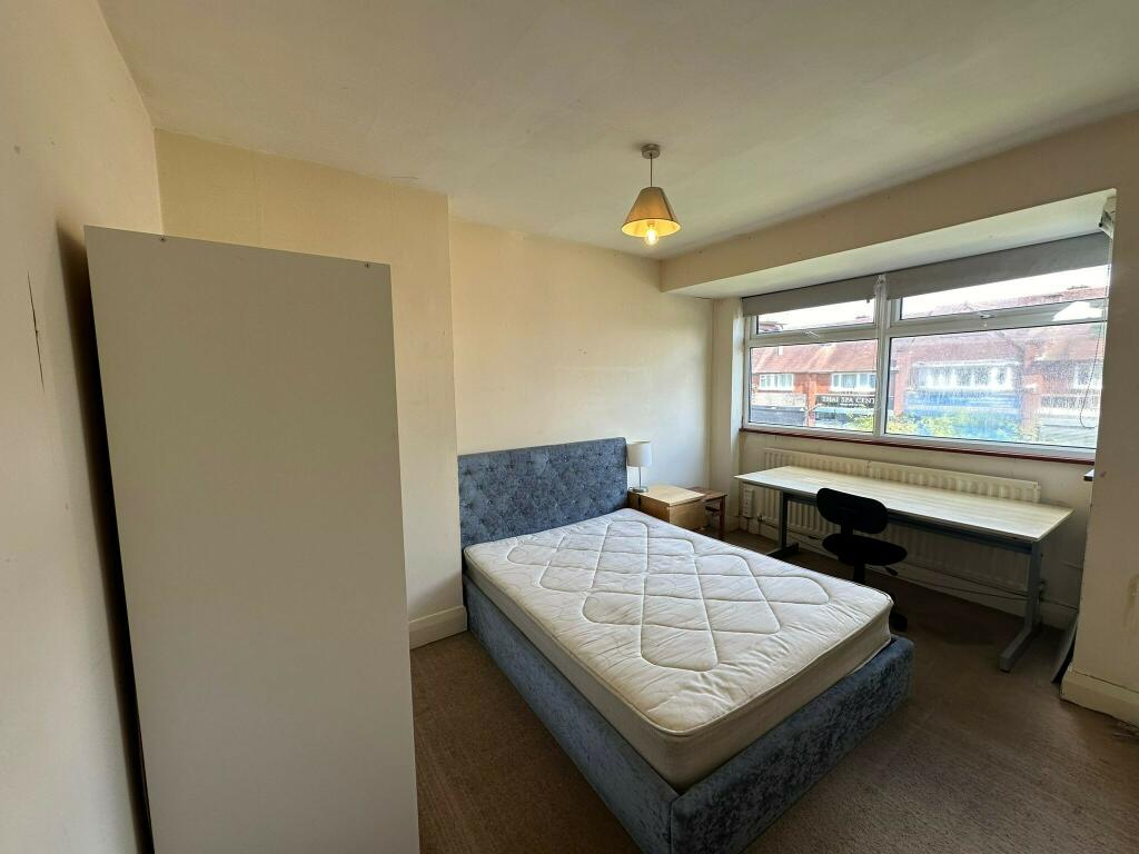 Additional image 5 of Strathdene Road