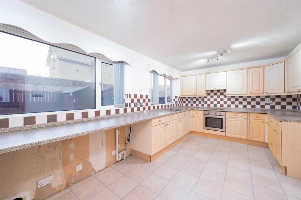 Additional image 2 of 8 Headland Court, Newtonhill, Aberdeenshire, AB39