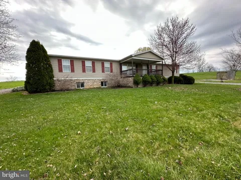 65 Springfield Road, Shippensburg, PA 17257