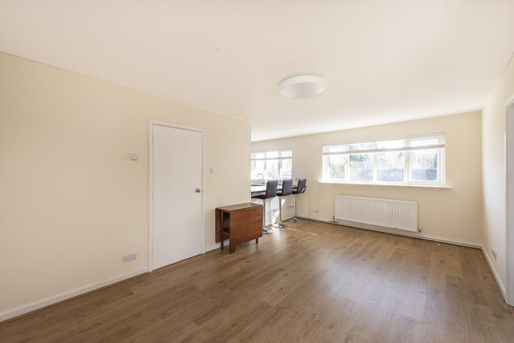 Additional image 12 of Wheathampstead Road Harpenden AL5