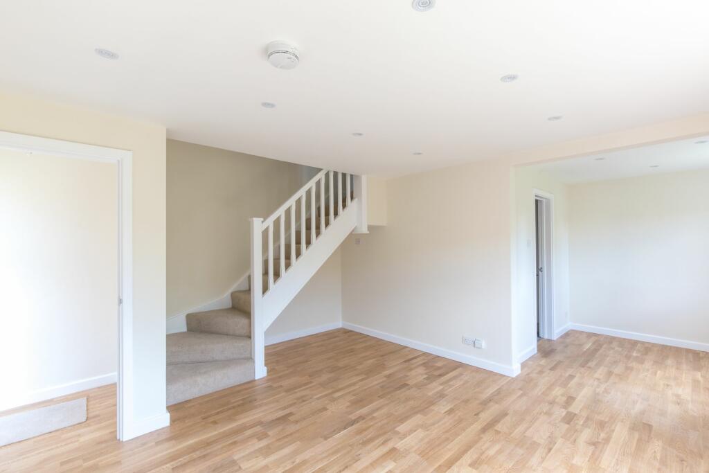 Additional image 11 of Stirling Way