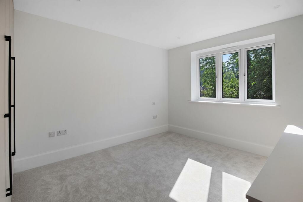 Additional image 9 of New Road, Welwyn