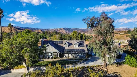 Primary image of 10726 Cleat Road, Agua Dulce, CA 91390