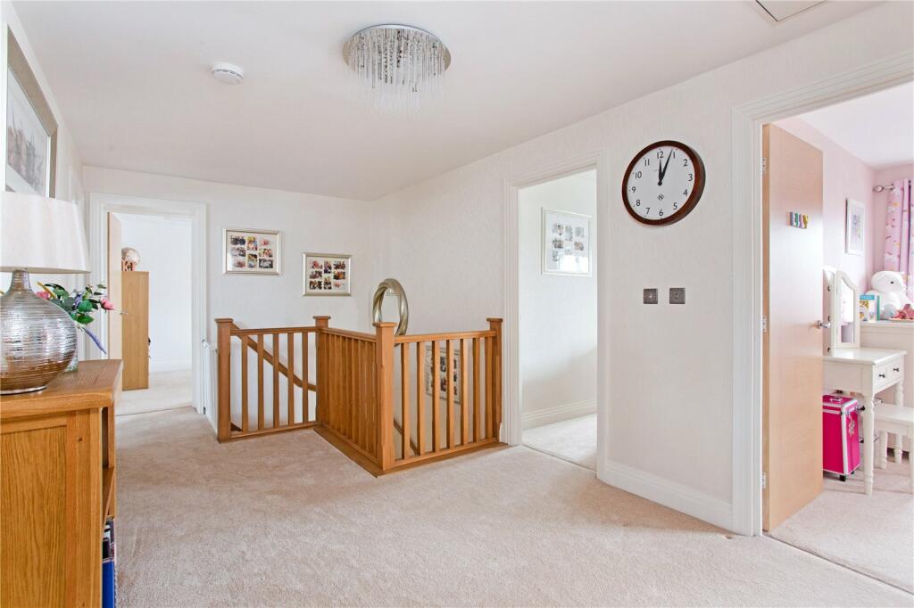 Additional image 7 of Mortimer Crescent, Kings Park, St. Albans, AL3