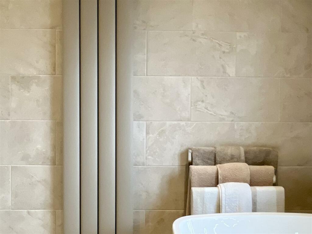 Additional image 21 of Woodacre Road, Birmingham