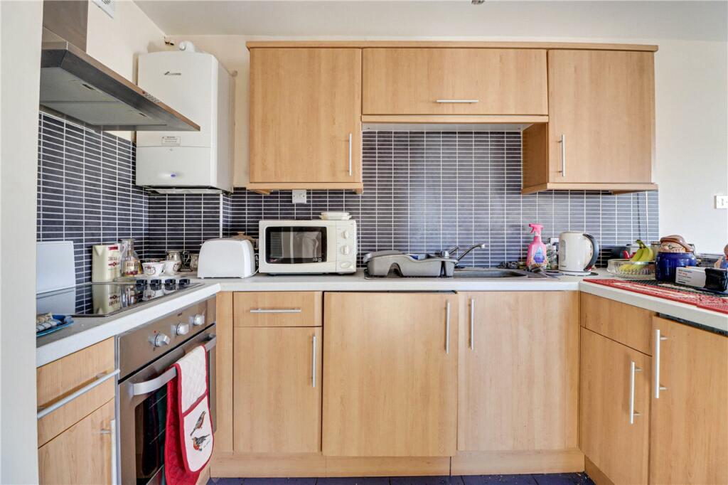 Additional image 8 of The Putterills, Harpenden, Hertfordshire, AL5